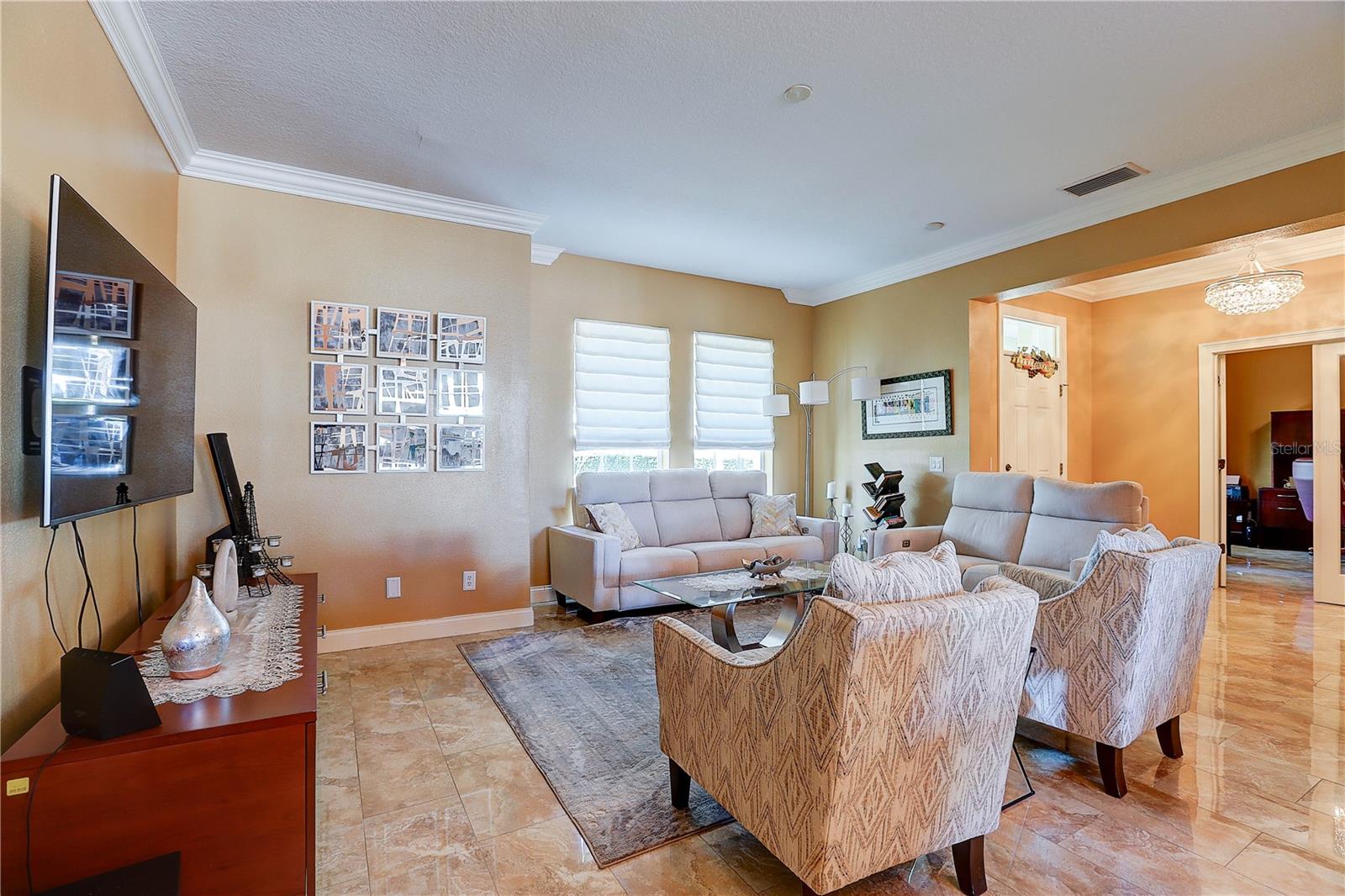 TOWNHOMES AT COMPASS POINTE - Residential