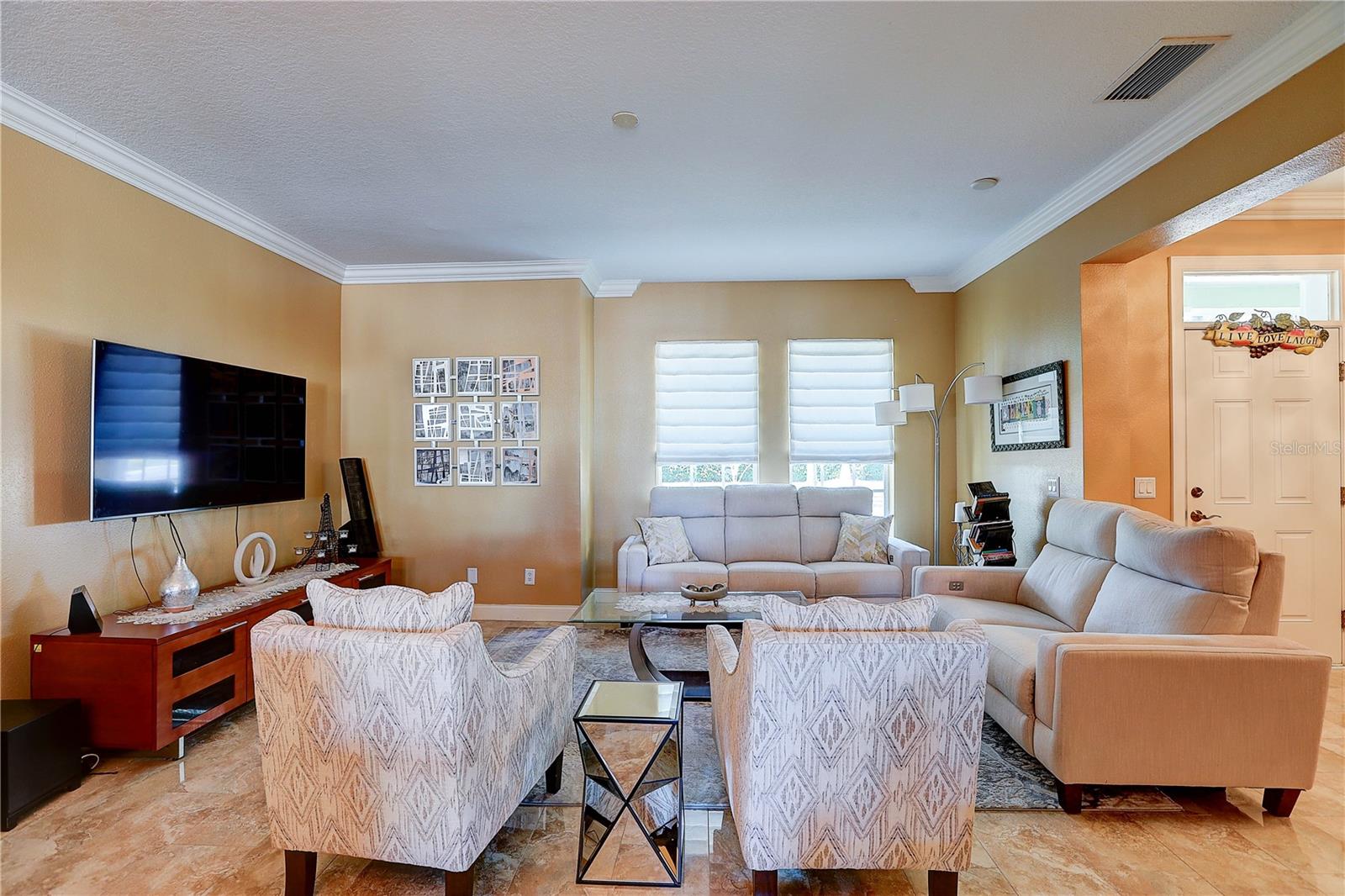 TOWNHOMES AT COMPASS POINTE - Residential