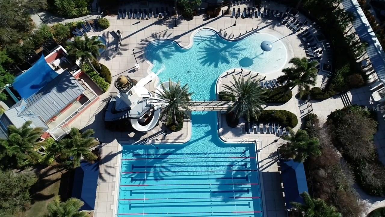 TOWNHOMES AT COMPASS POINTE - Residential