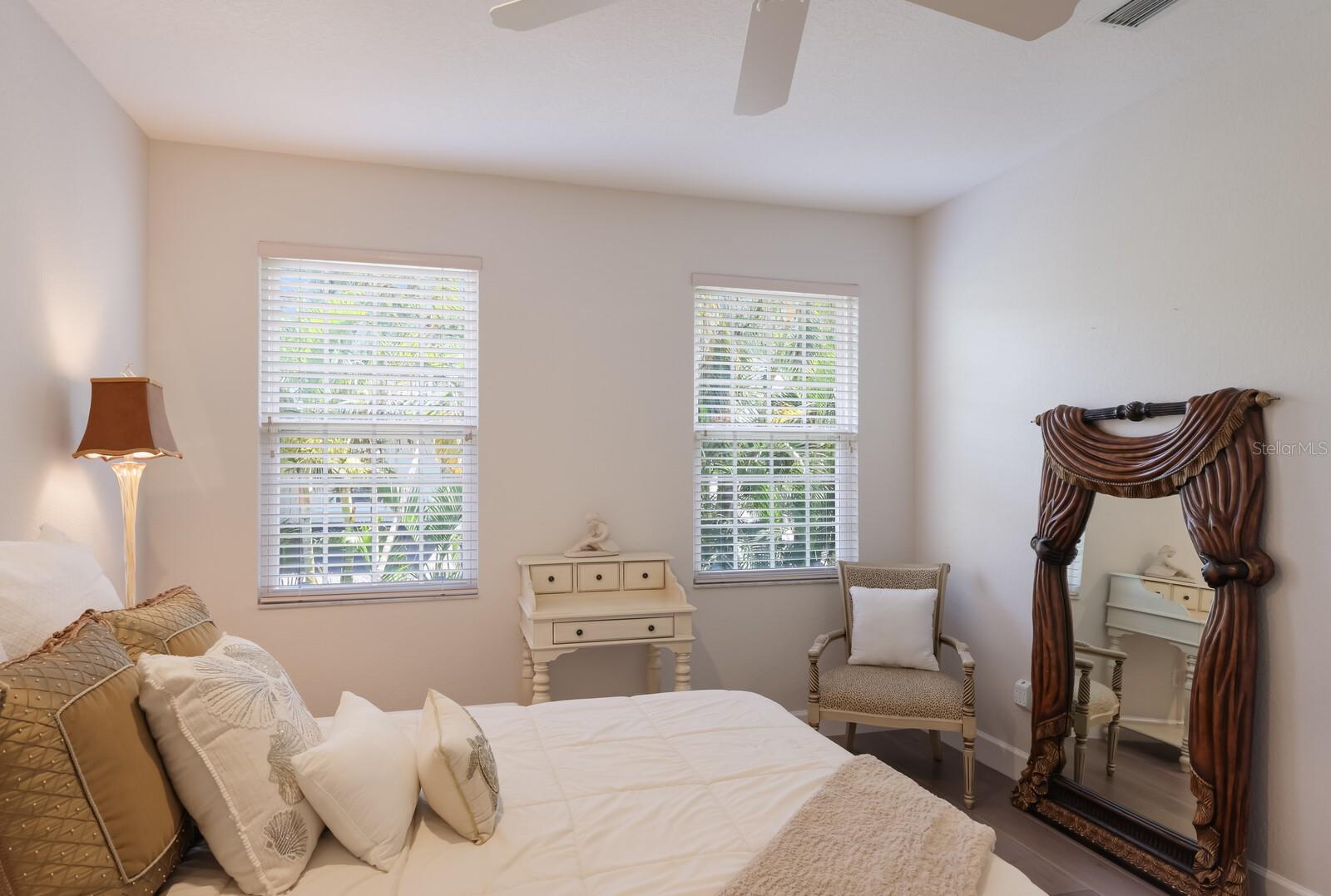 MCCLELLAN PARK - Residential