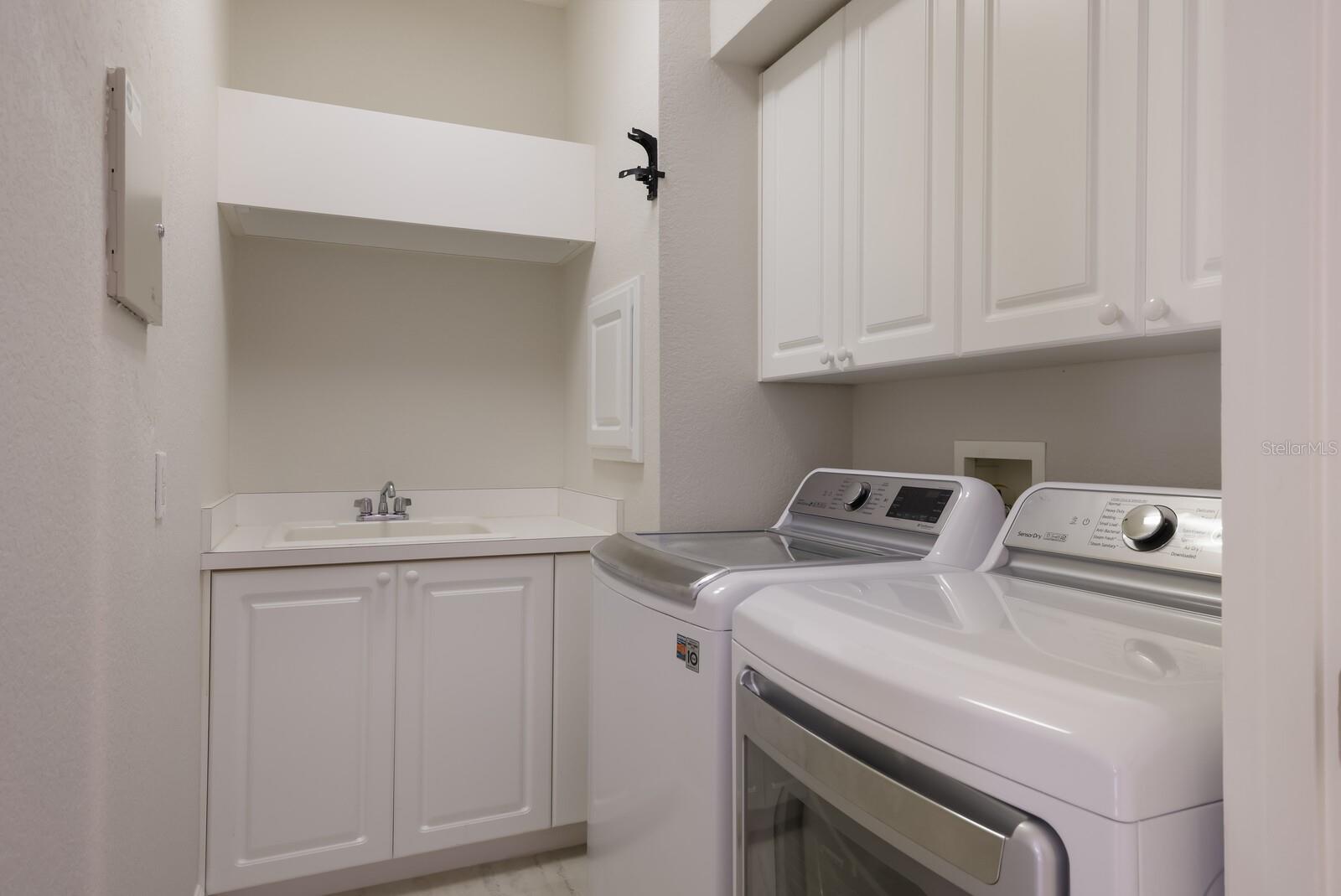 MCCLELLAN PARK - Residential