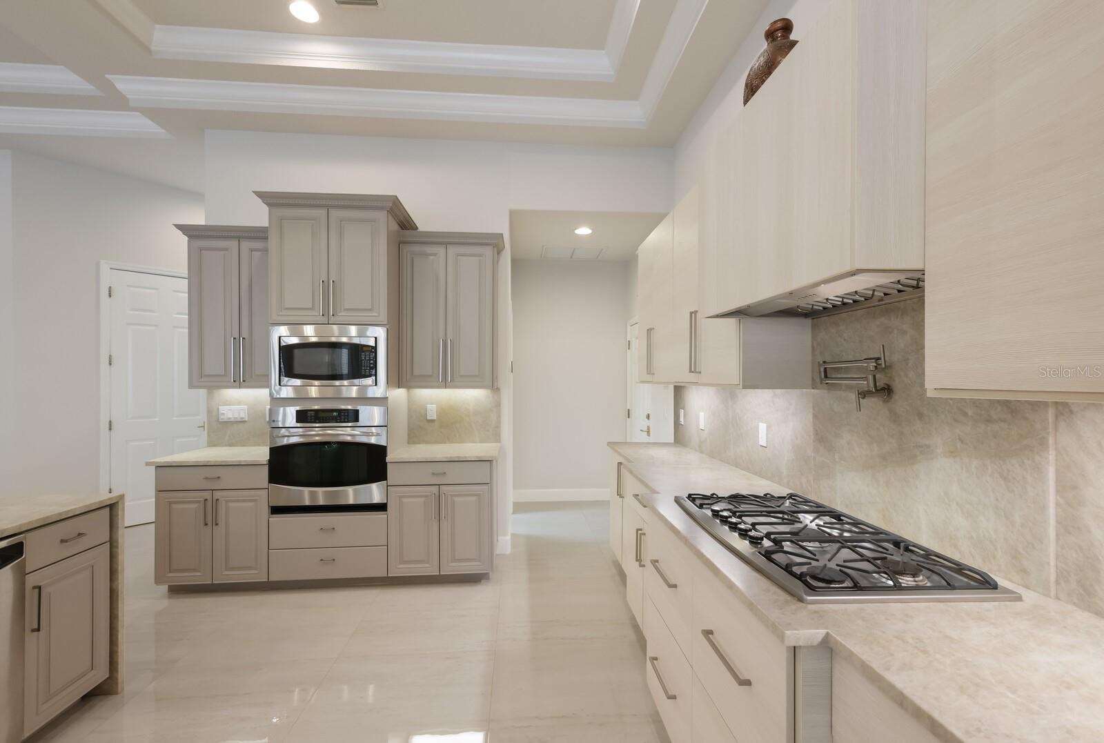 MCCLELLAN PARK - Residential