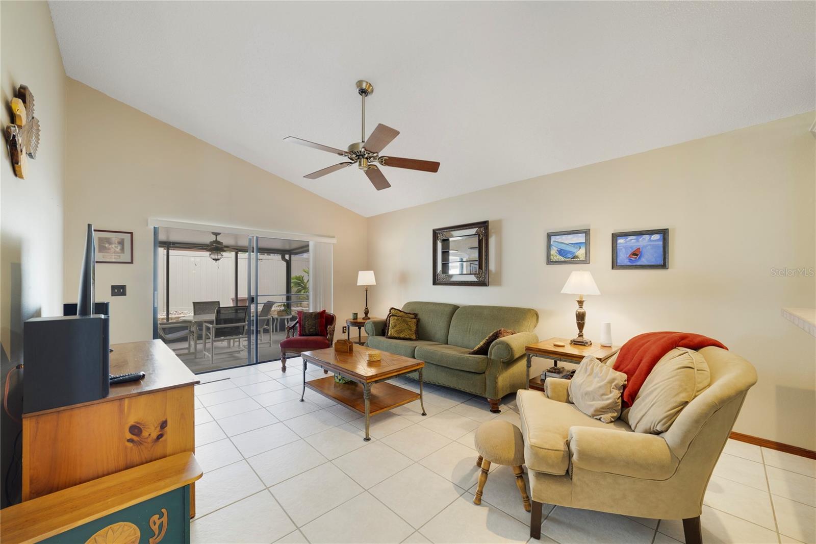 GREENWOOD LAKES UNIT D-3B 2ND ADD - Residential