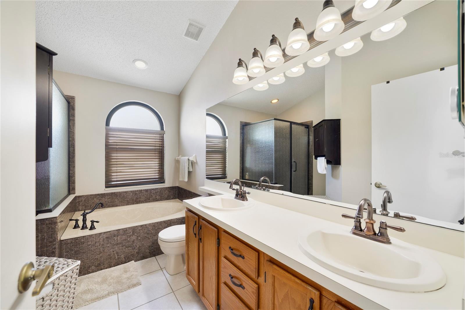 GREENWOOD LAKES UNIT D-3B 2ND ADD - Residential