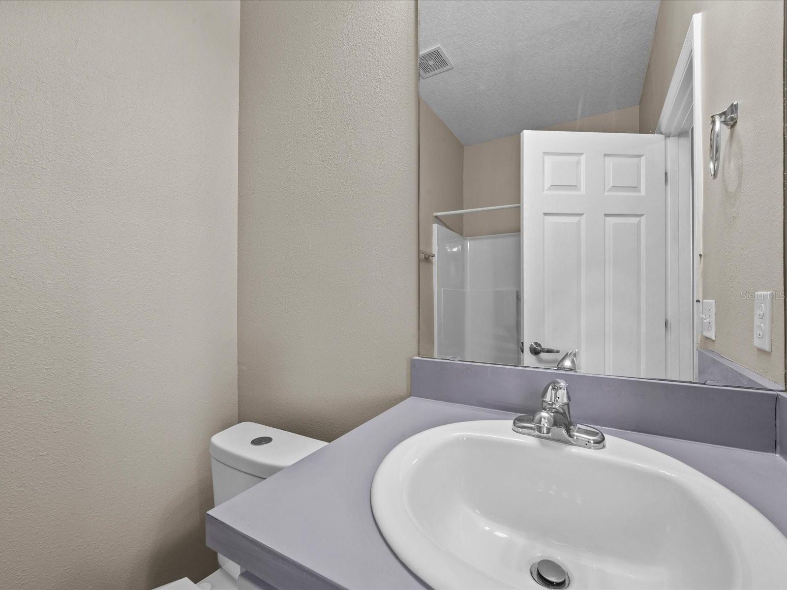 HIDDEN FOREST AT SILVER CREEK - Residential Lease