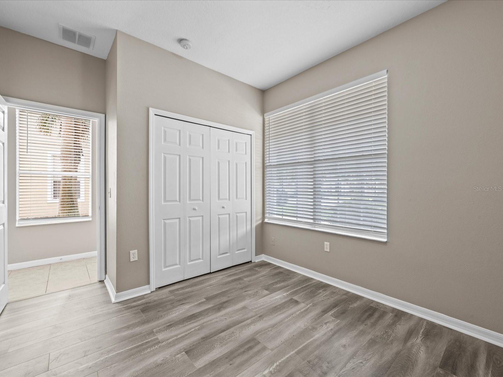 HIDDEN FOREST AT SILVER CREEK - Residential Lease