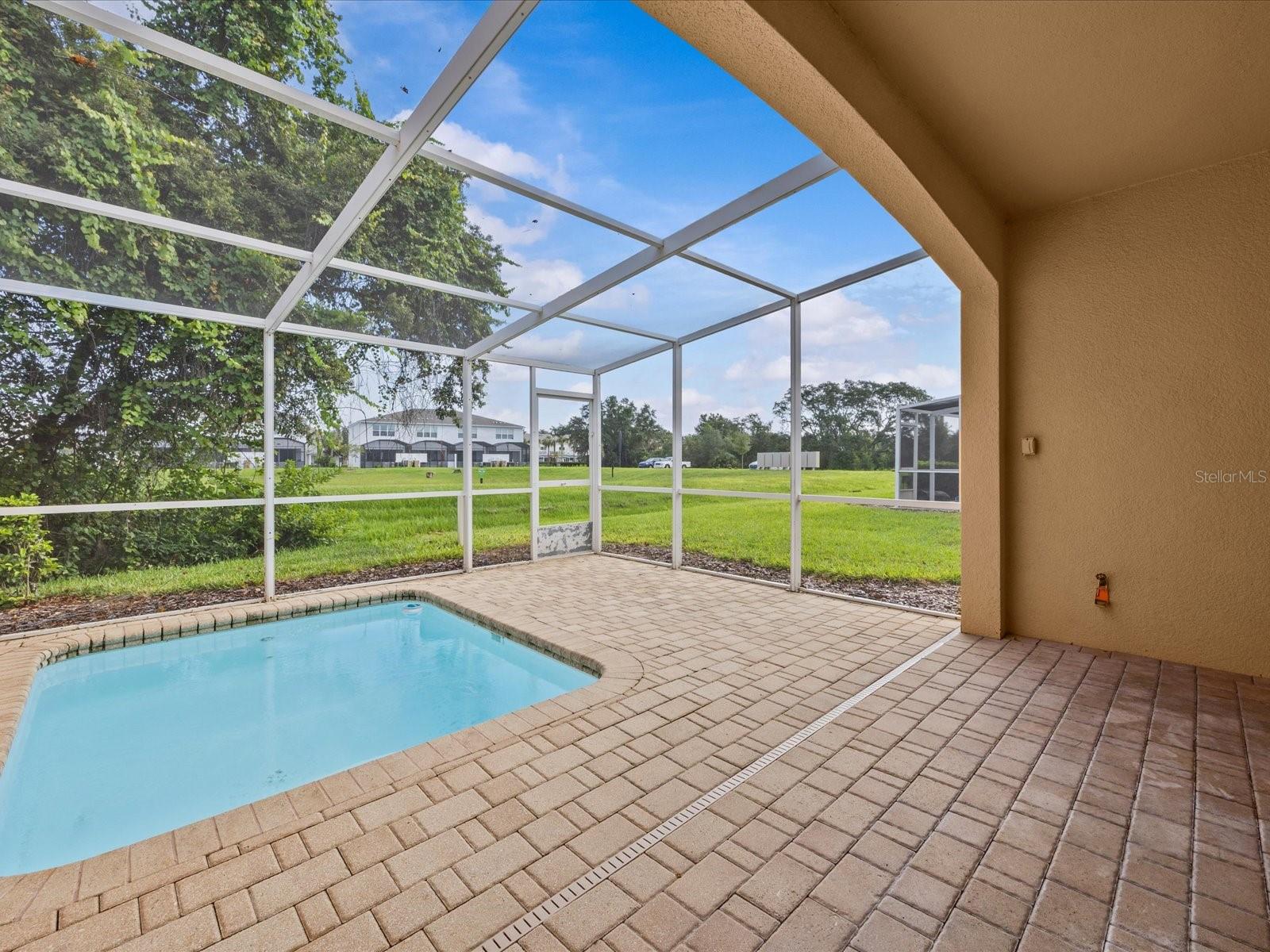 HIDDEN FOREST AT SILVER CREEK - Residential Lease