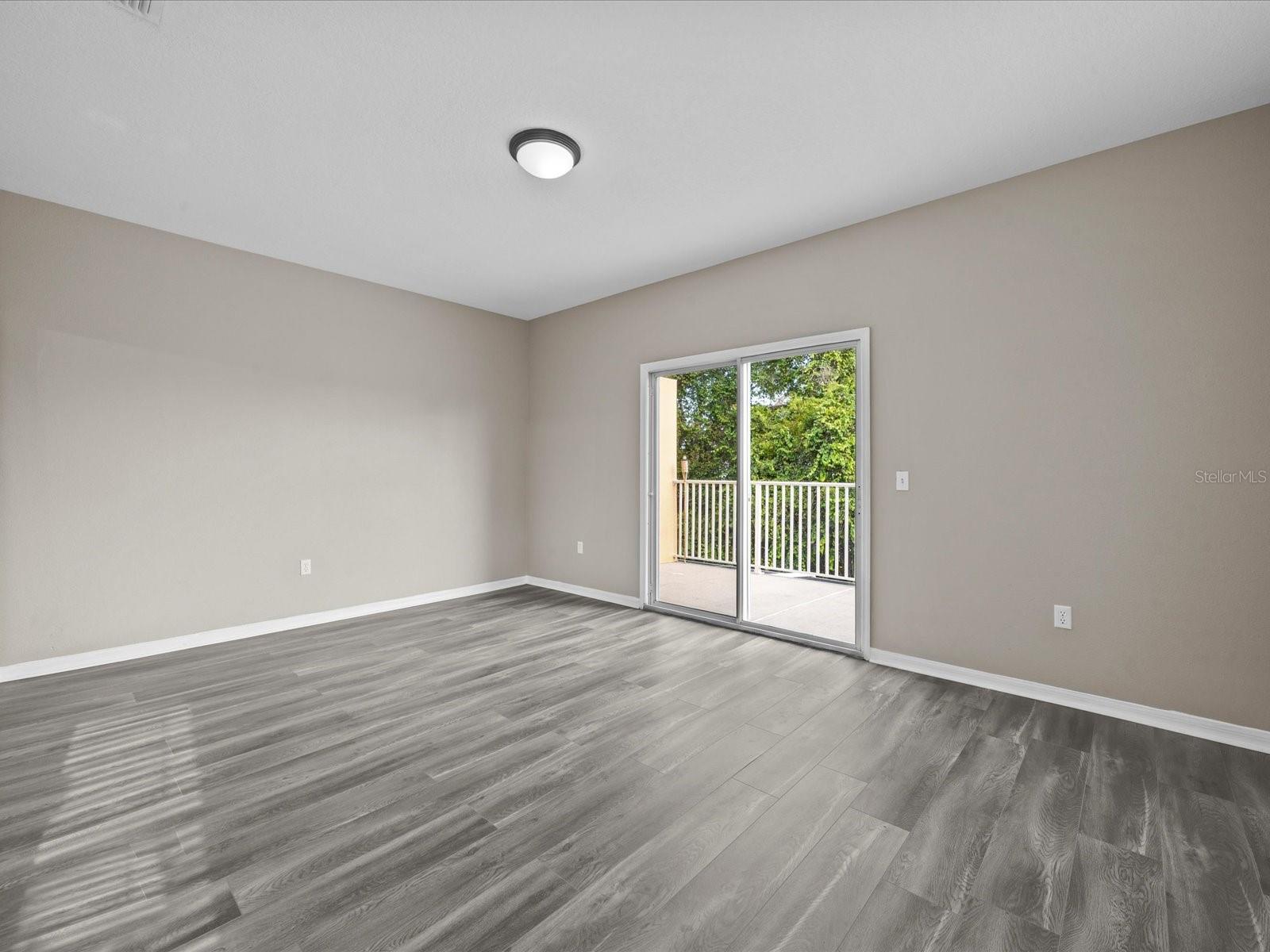 HIDDEN FOREST AT SILVER CREEK - Residential Lease