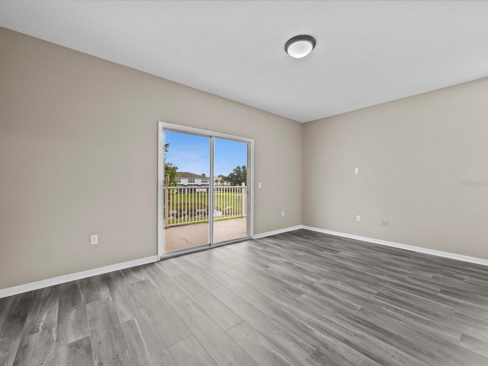 HIDDEN FOREST AT SILVER CREEK - Residential Lease