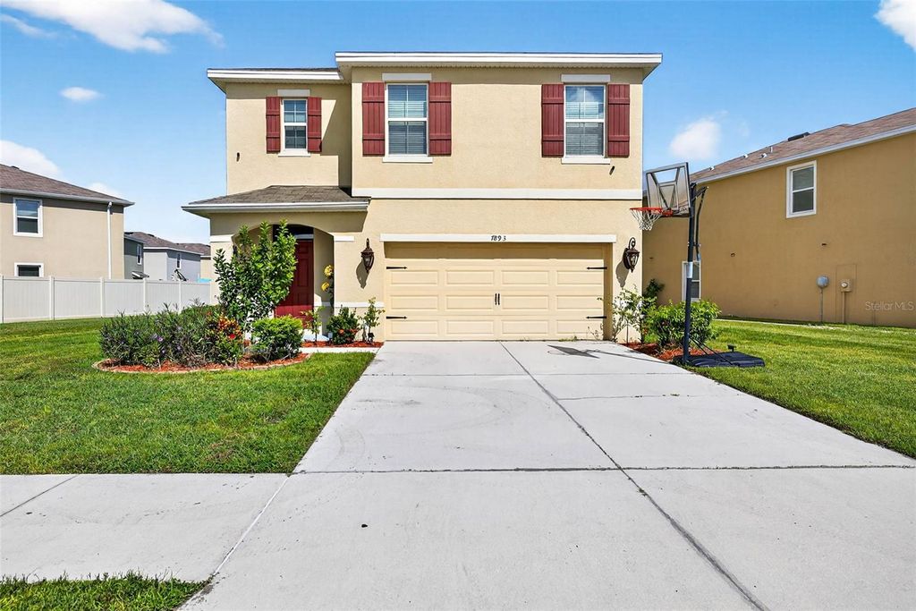 Photo of 7893 Pelican Reed Circle, Wesley Chapel, FL 33545 (MLS # TB8404982)