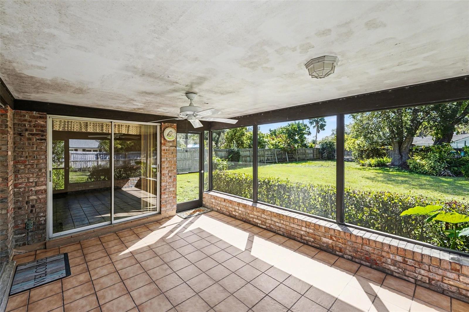 CARROLLWOOD SUB UNIT 22 B - Residential