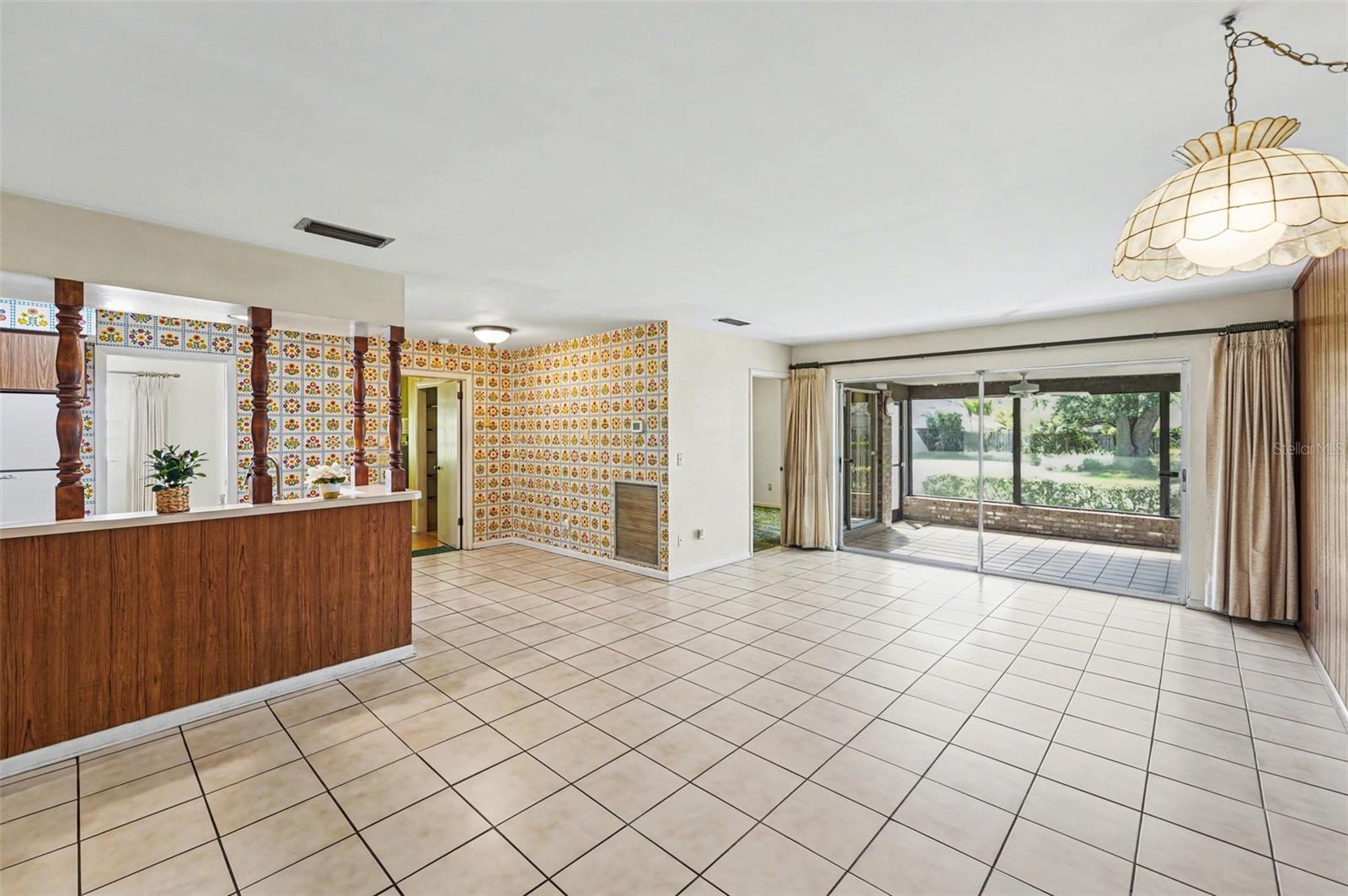 CARROLLWOOD SUB UNIT 22 B - Residential