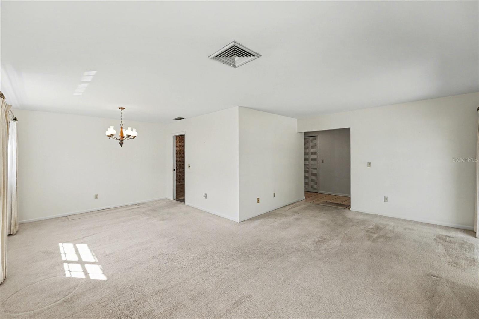 CARROLLWOOD SUB UNIT 22 B - Residential