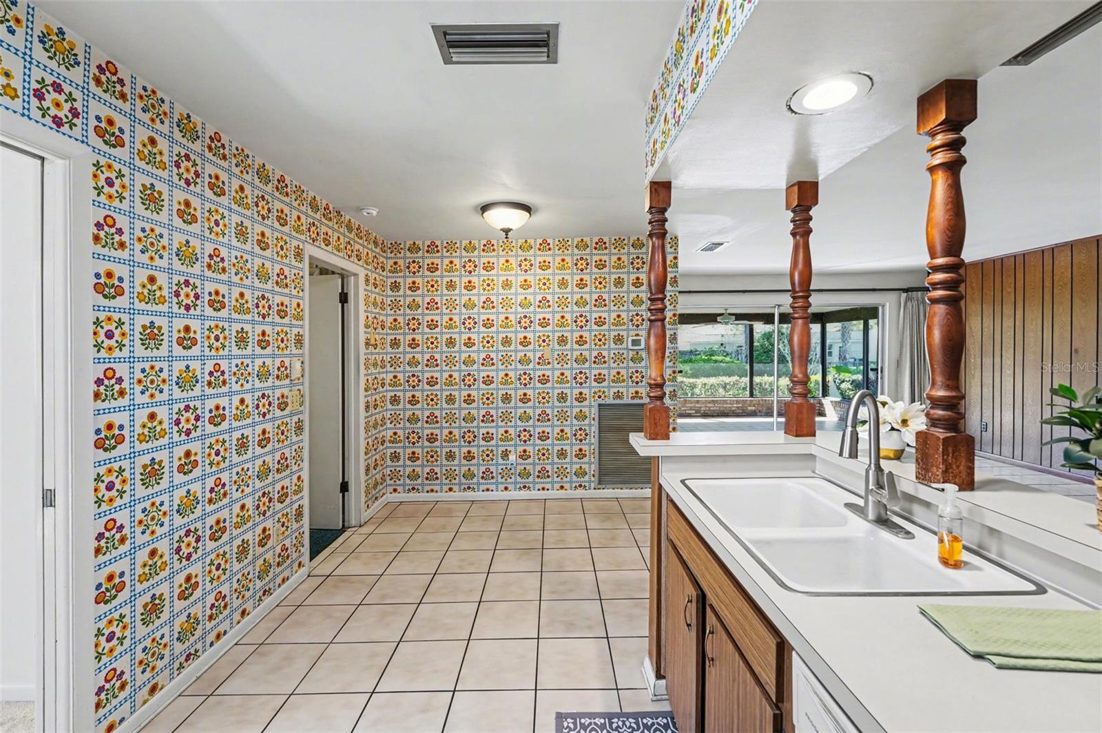 CARROLLWOOD SUB UNIT 22 B - Residential