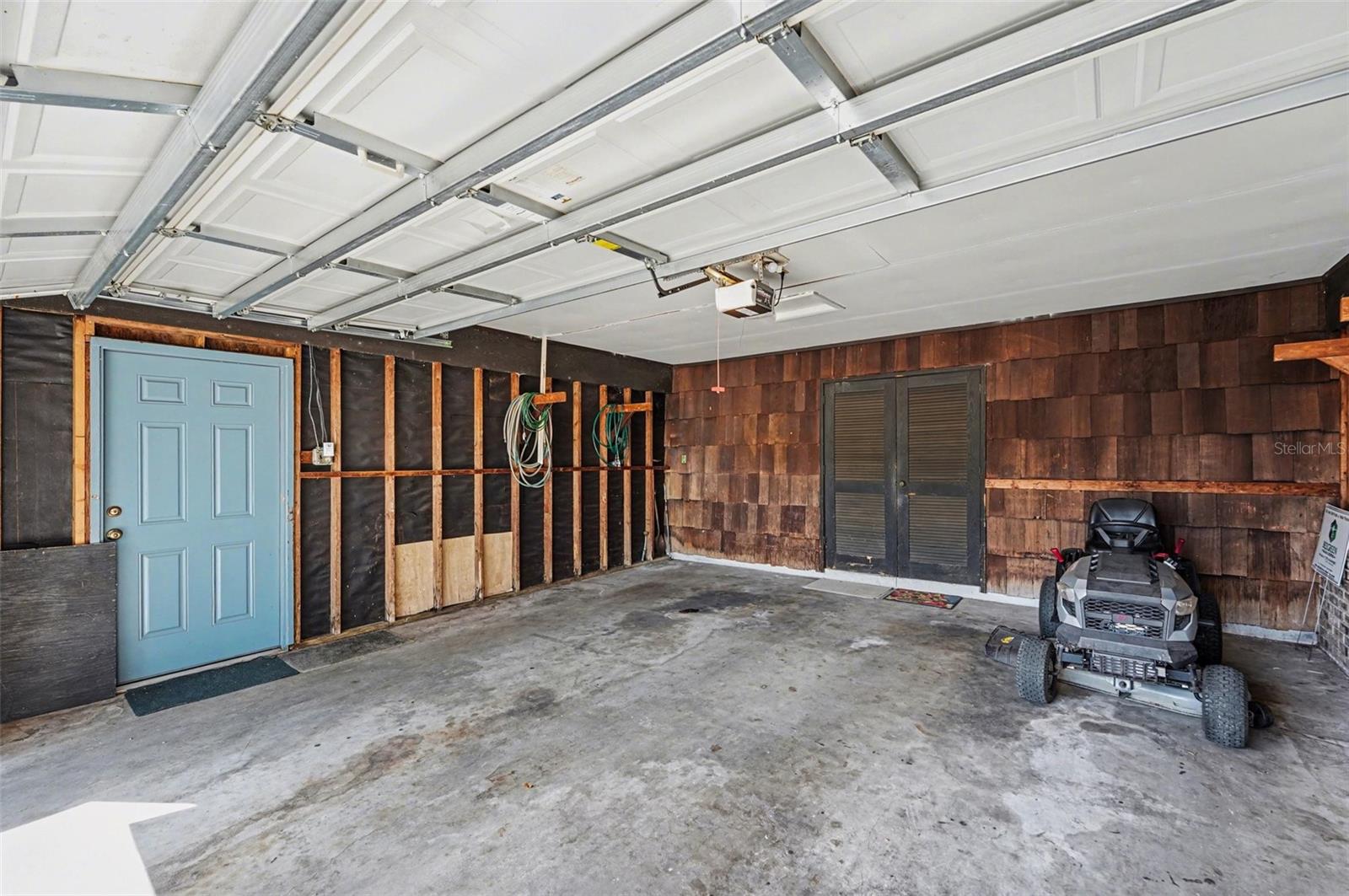 CARROLLWOOD SUB UNIT 22 B - Residential