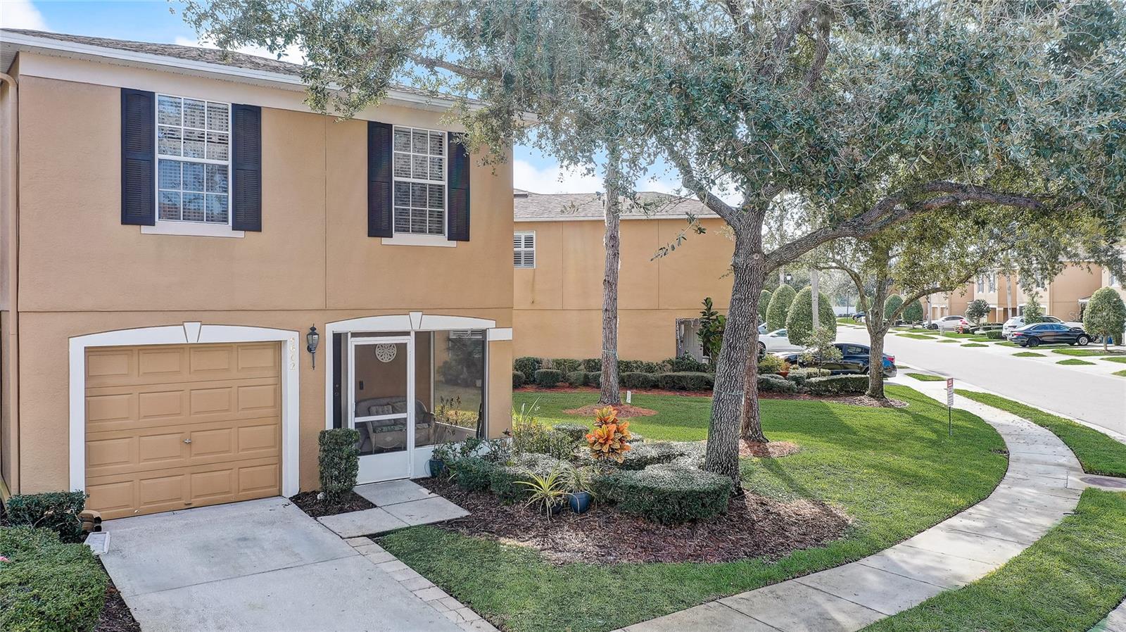 EDGEWATER AT GRAND OAKS PH 02 - Residential