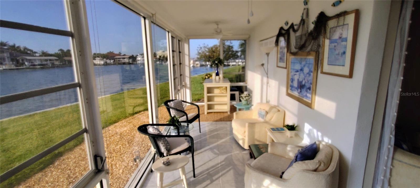 COLONNADES CONDO 11 - Residential