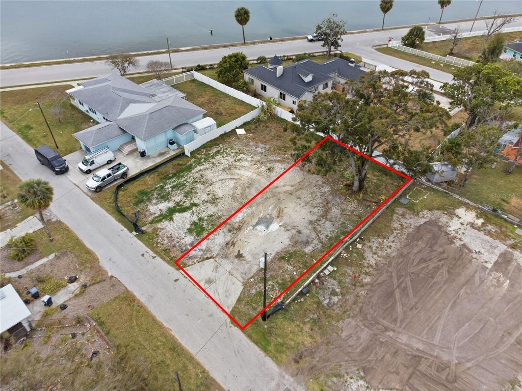 Photo of 2405 Davis Street, Tampa, FL 33605 (MLS # TB8471828)