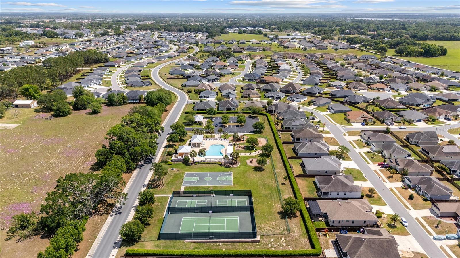 OXFORD OAKS PH 1 - Residential