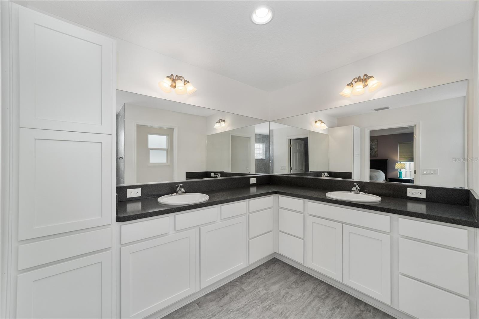 OXFORD OAKS PH 1 - Residential