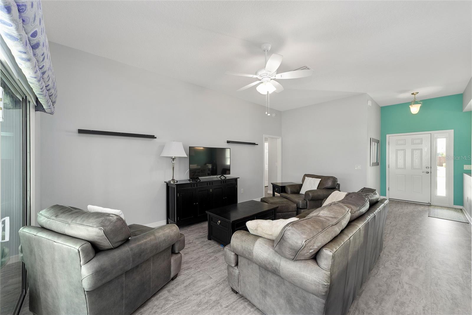 OXFORD OAKS PH 1 - Residential