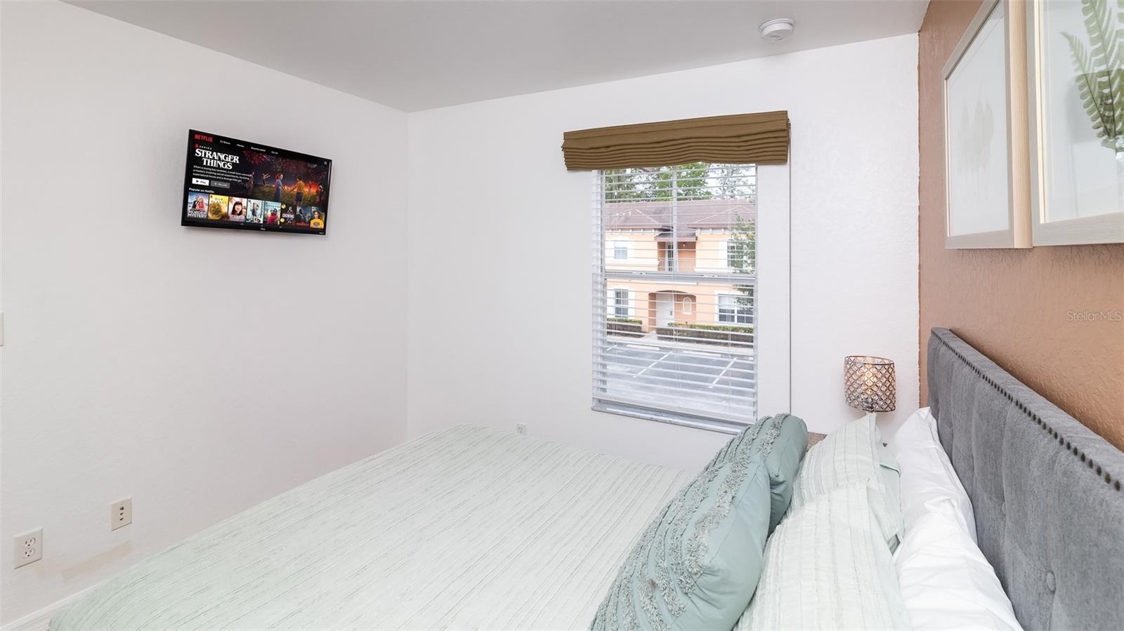 REGAL OAKS AT OLD TOWN - Residential