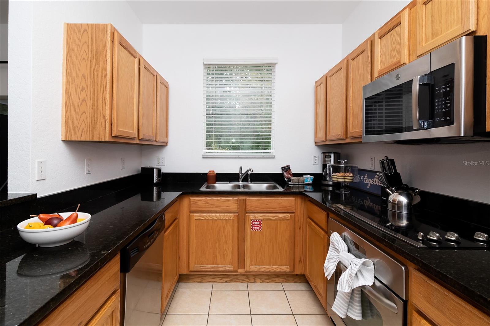 REGAL OAKS AT OLD TOWN - Residential
