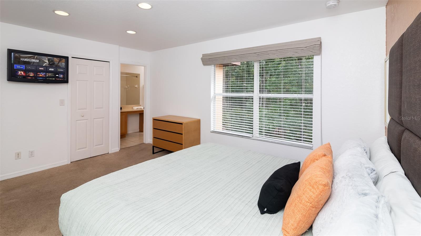 REGAL OAKS AT OLD TOWN - Residential