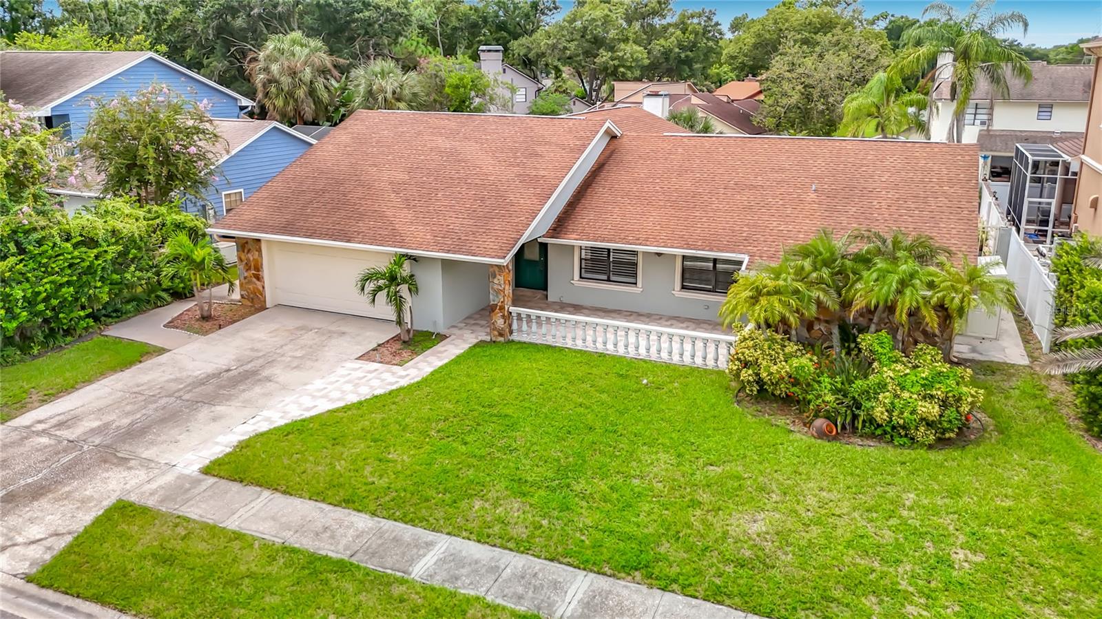4608 APPLE RIDGE LANE