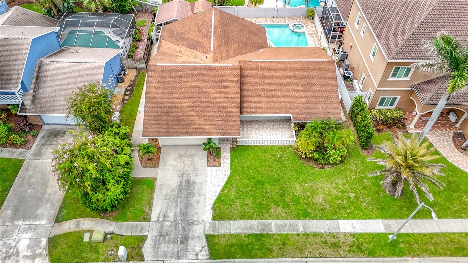 4608 APPLE RIDGE LANE