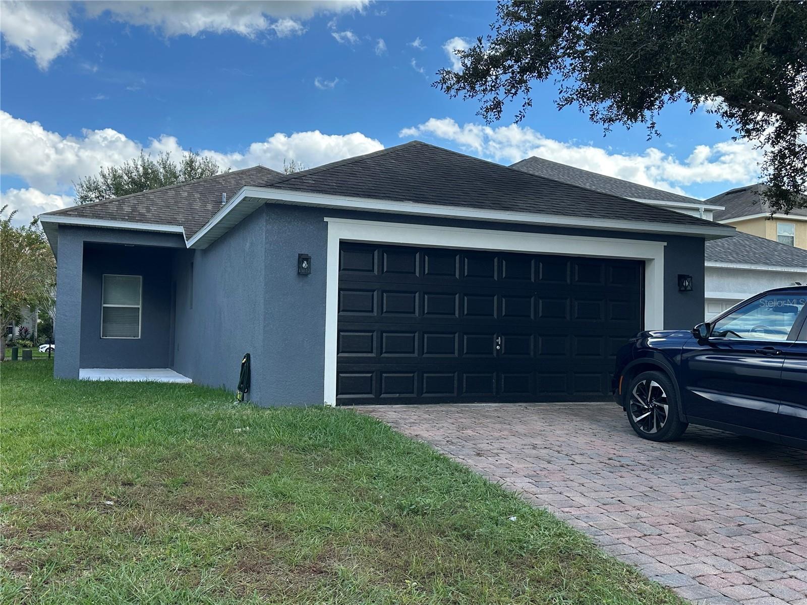 SIGNATURE LAKES PH 2 - Residential