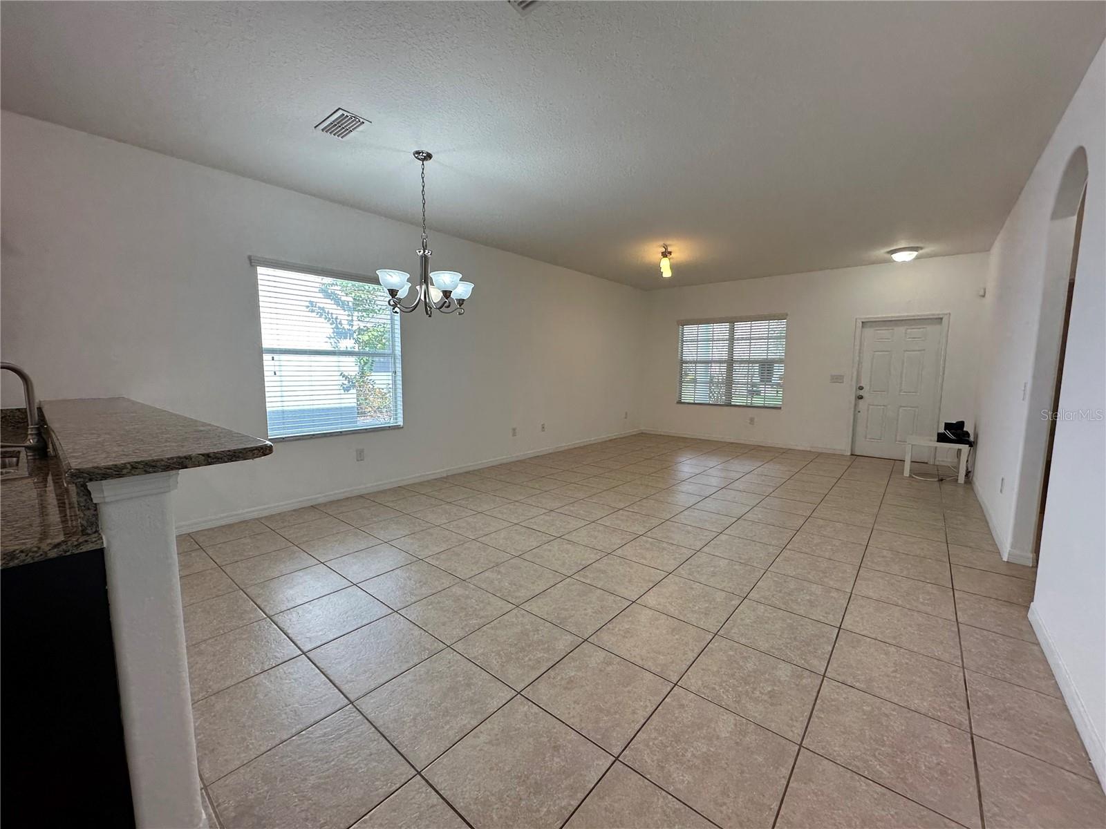 SIGNATURE LAKES PH 2 - Residential