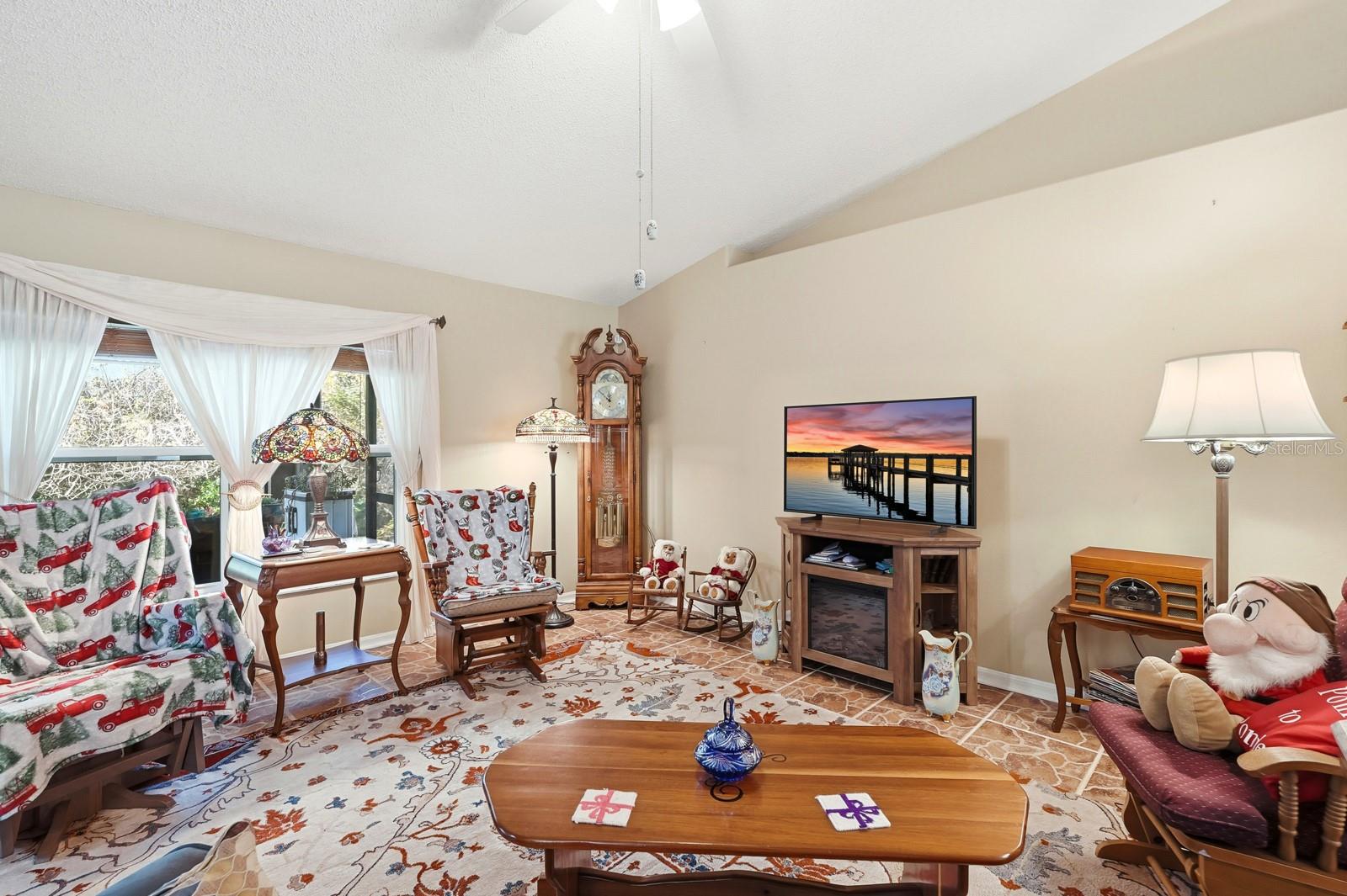 DELTONA LAKES UNIT 71 - Residential