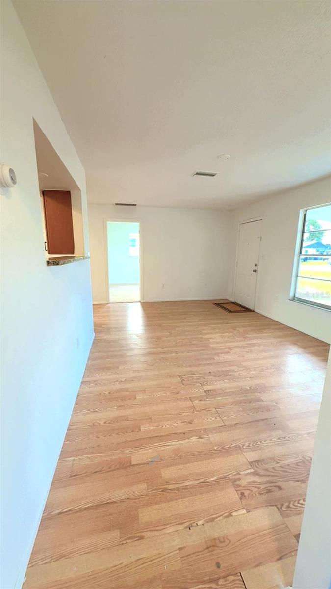 SOUTH VENICE - Residential