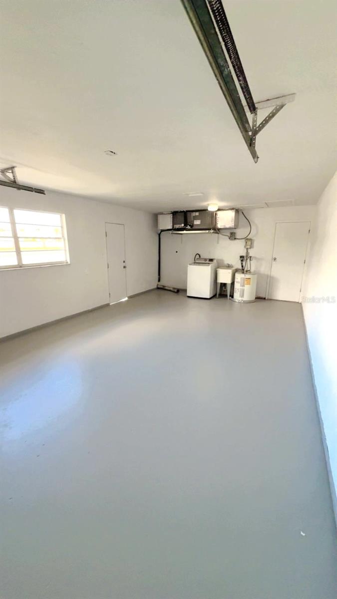 SOUTH VENICE - Residential