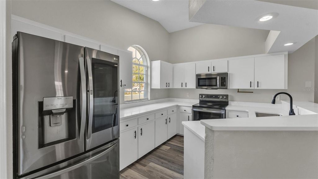 Photo of 752 Hunt Drive, Lake Wales, FL 33853 (MLS # L4960114)