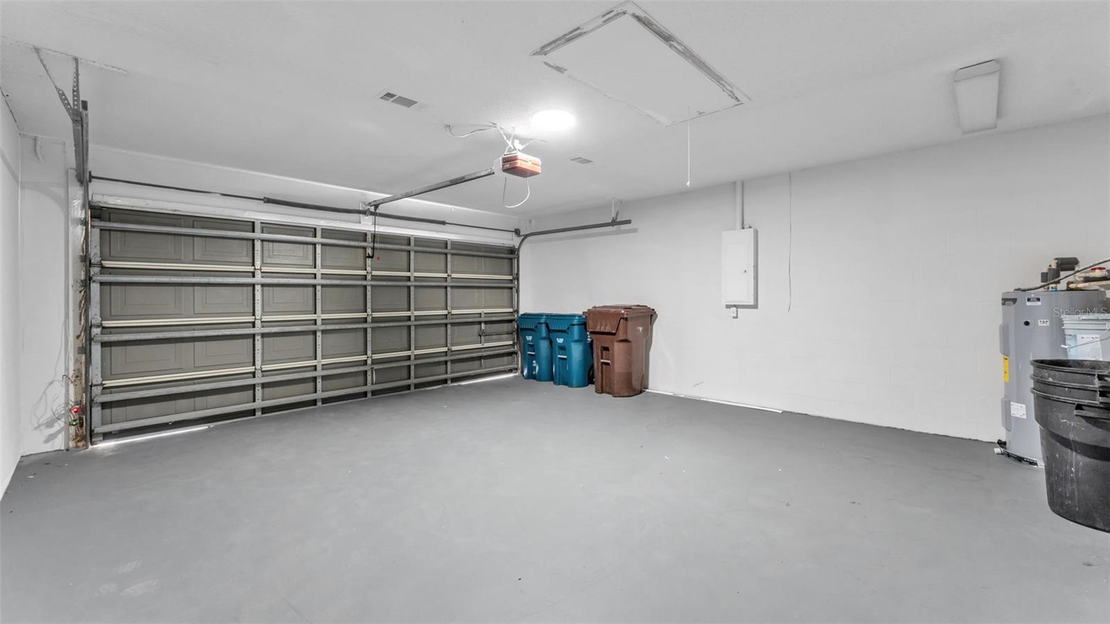 ROLLING OAK RIDGE SUB - Residential