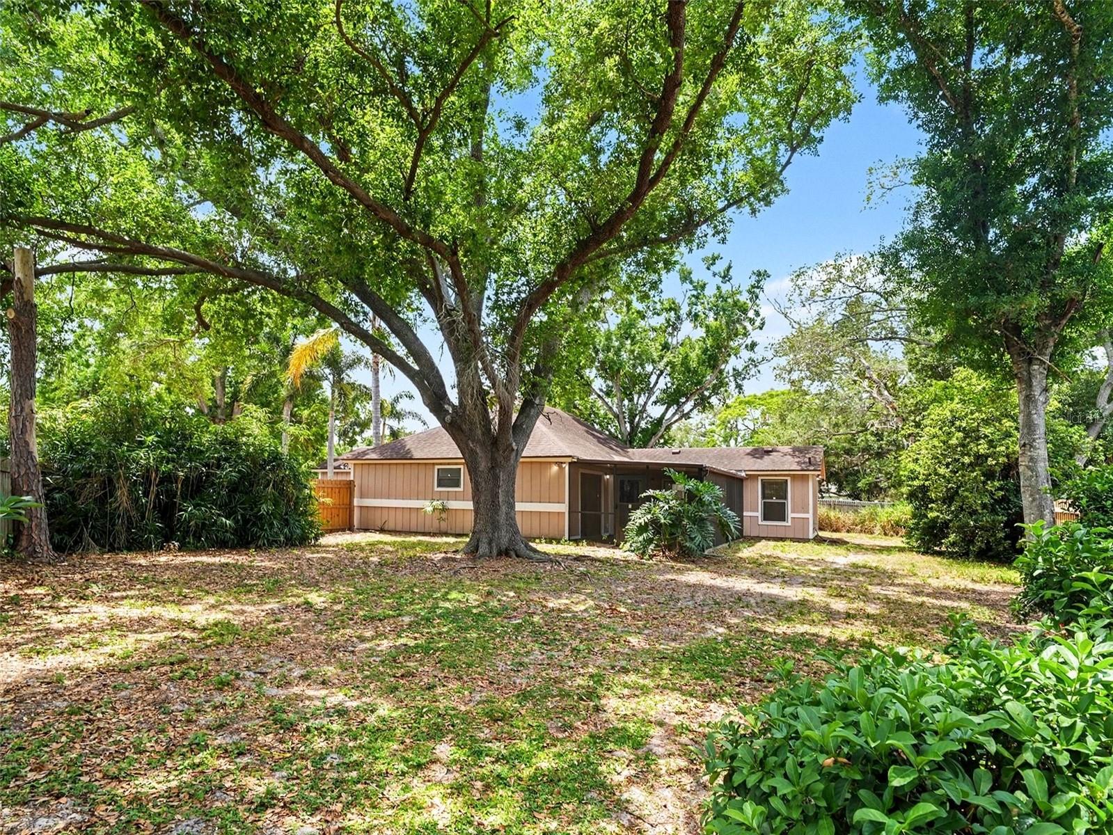 COUNTRY OAKS PH I - Residential
