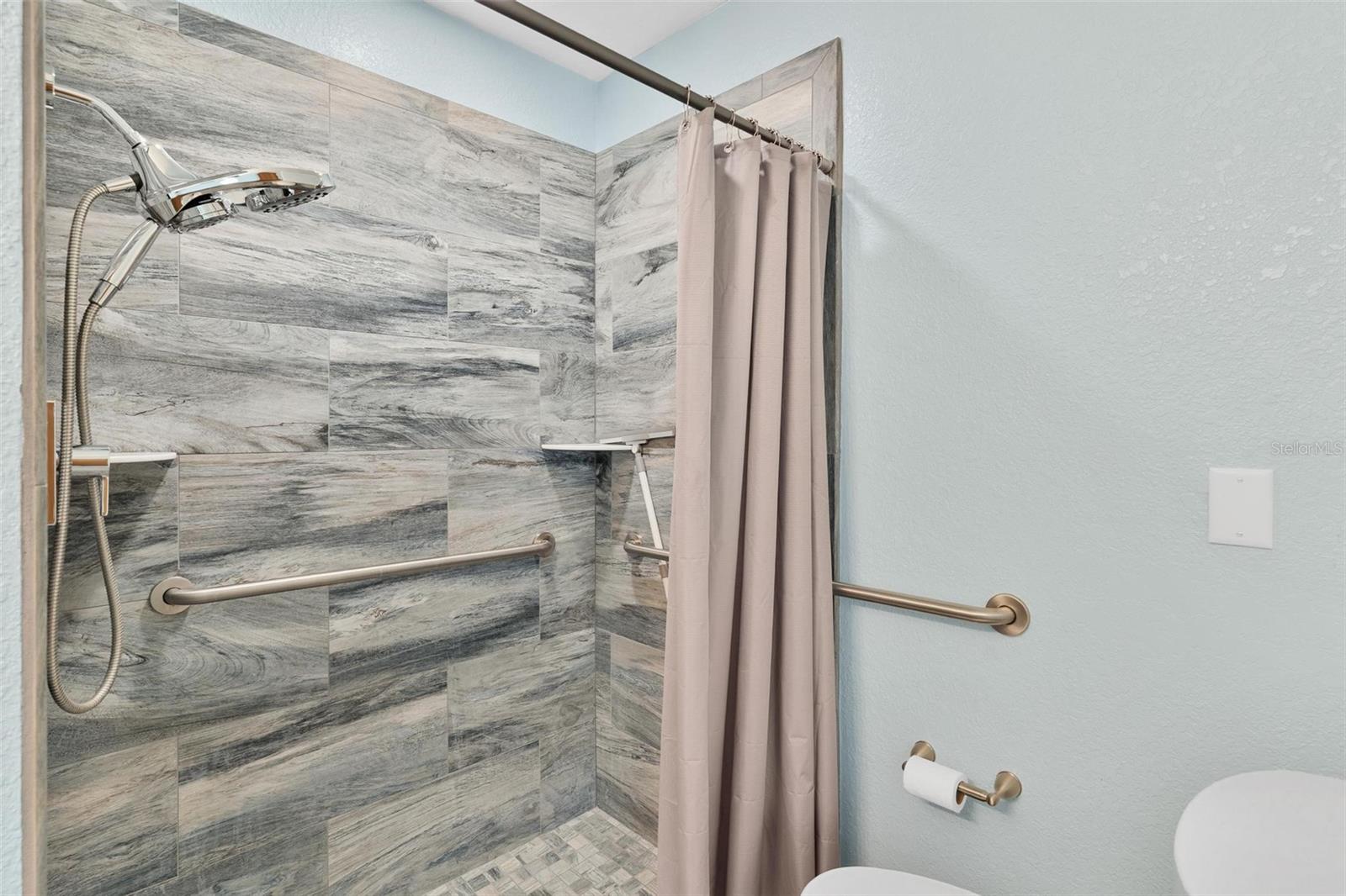 EAGLES LANDING SUB - Residential