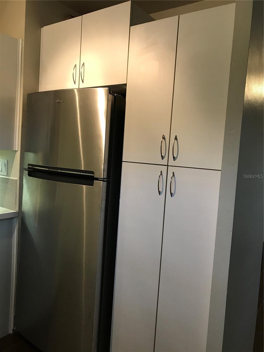 CENTRAL PARK SUB - Residential Income