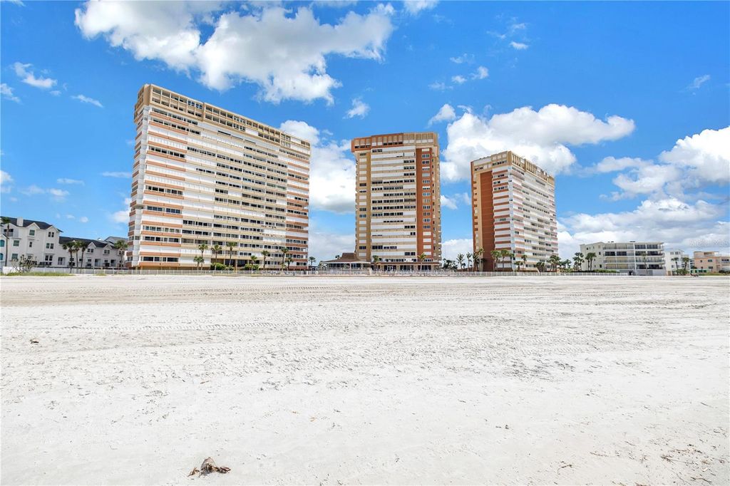 Photo of 17920 Gulf Boulevard #2006, Redington Shores, FL 33708 (MLS # TB8434193)