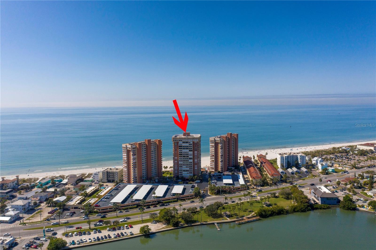 REDINGTON TOWERS BLDG 2 CONDO - Residential