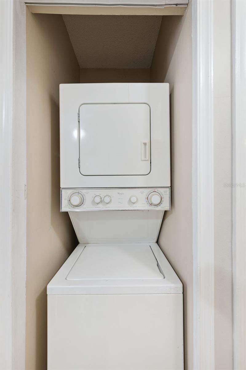 HIDDEN SPGS CONDO - Residential