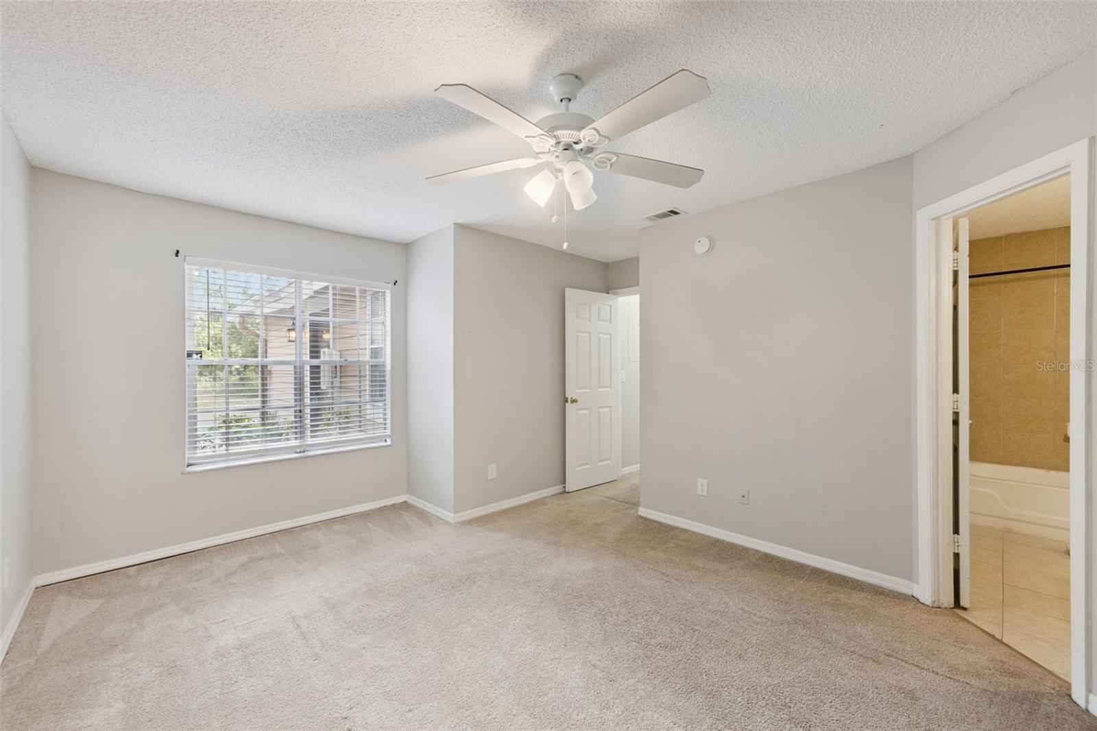 HIDDEN SPGS CONDO - Residential