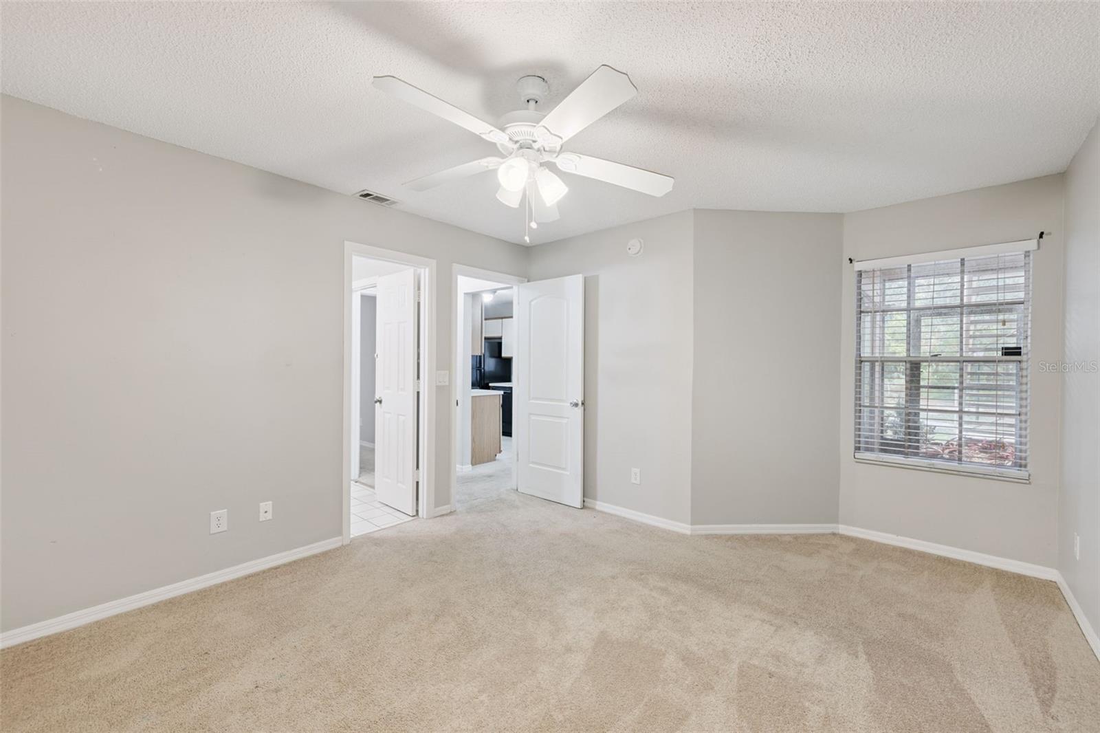 HIDDEN SPGS CONDO - Residential