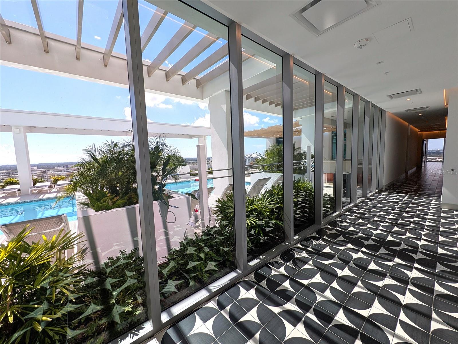 REFLECTION CONDO - Residential