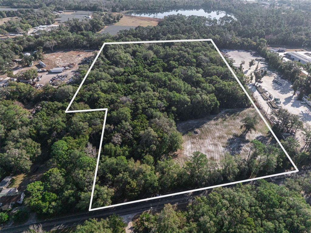 Photo of 589 S Volusia Avenue, Pierson, FL 32180 (MLS # V4947264)