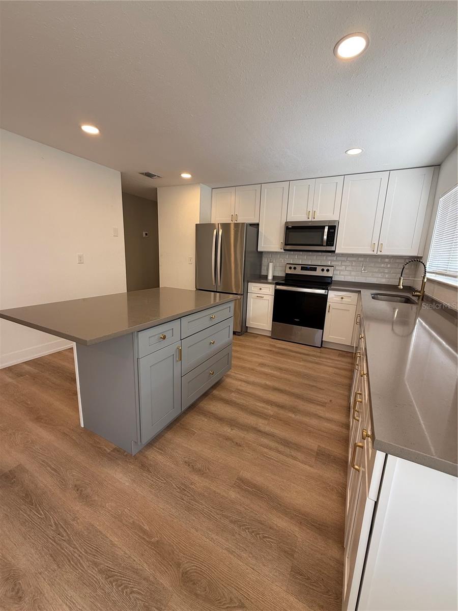 PORT CHARLOTTE SUB 41 - Residential Lease