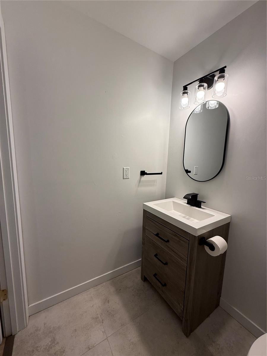 PORT CHARLOTTE SUB 41 - Residential Lease