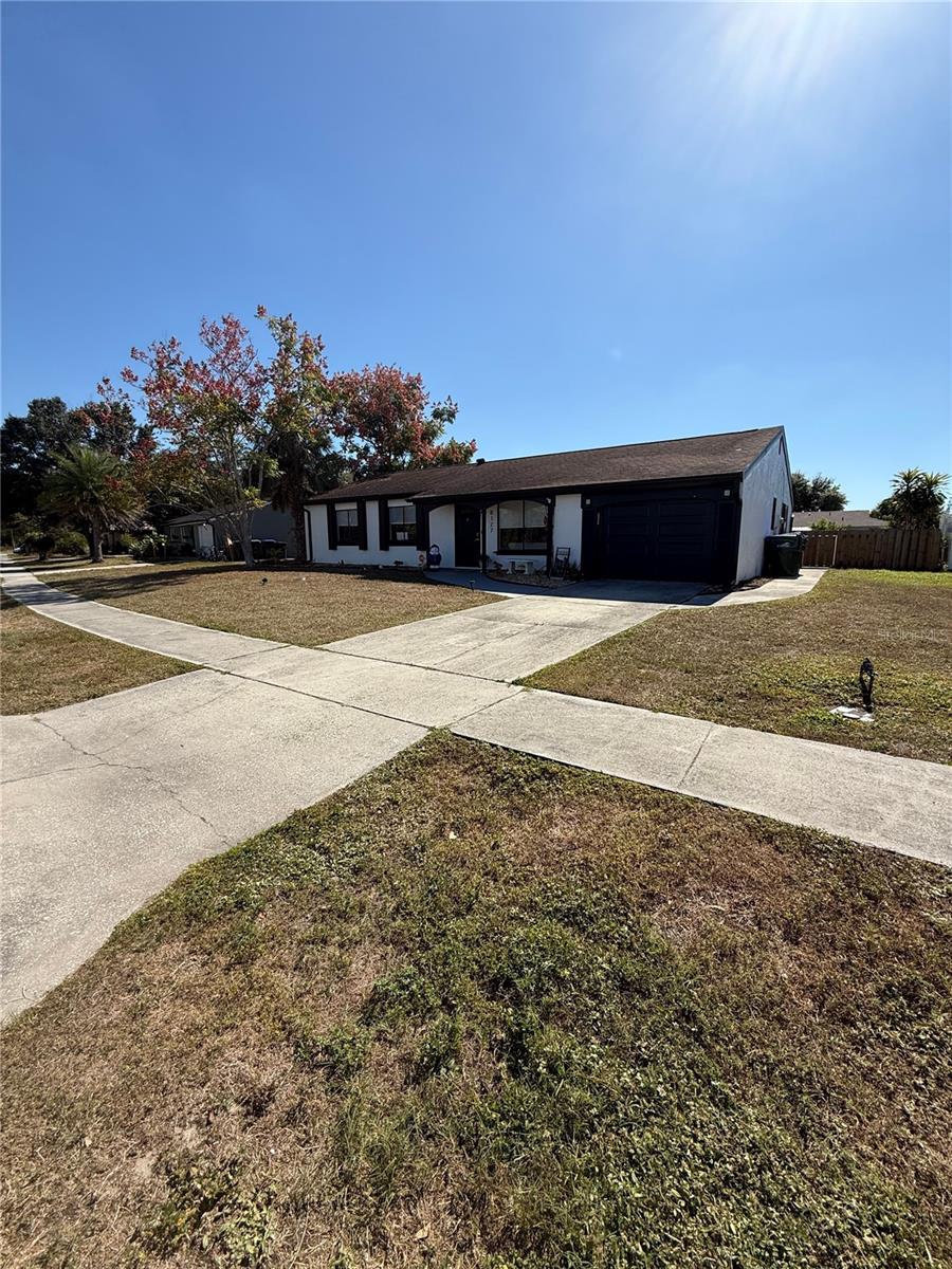 PORT CHARLOTTE SUB 41 - Residential Lease